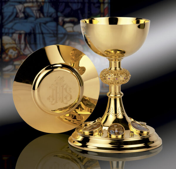 Chalice & Paten Evangelists, Crucifixion & Resurrection.