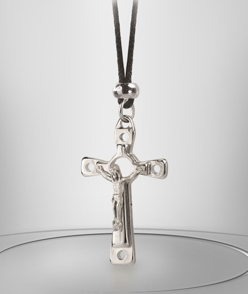 Metal cross