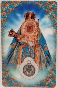 Estampa de la Virgen de la Candelaria con medalla