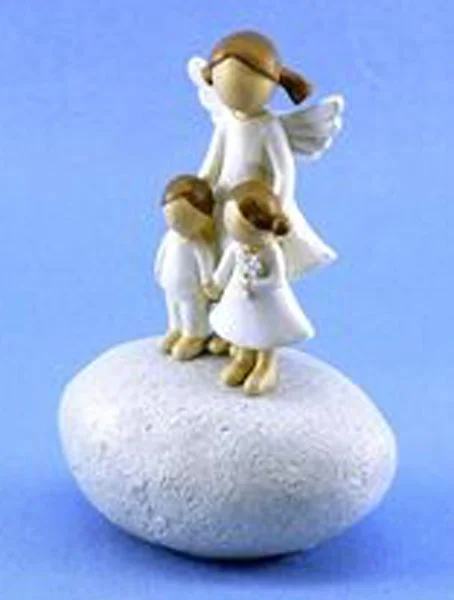 Guardian Angel with childs