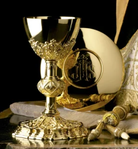 Chalice & Paten (Gothic)