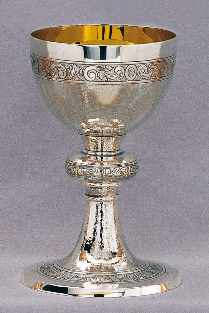 Cáliz y patena (Romanico)