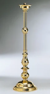 Candelero de pie. Baño de plata