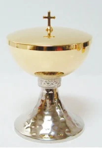 Modern ciborium