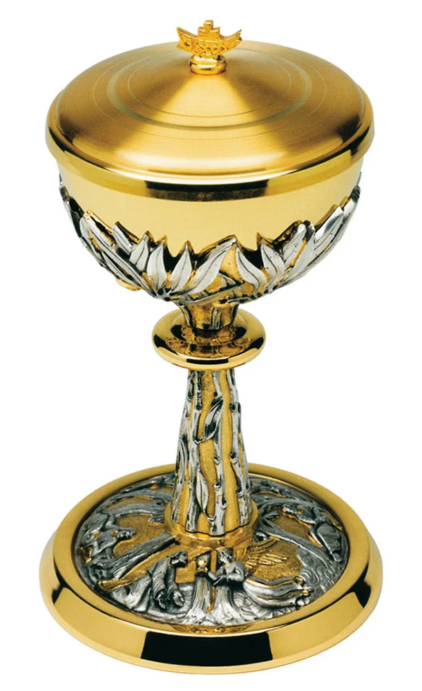 Ciborium chiselled
