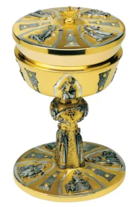 Ciborium chiselled