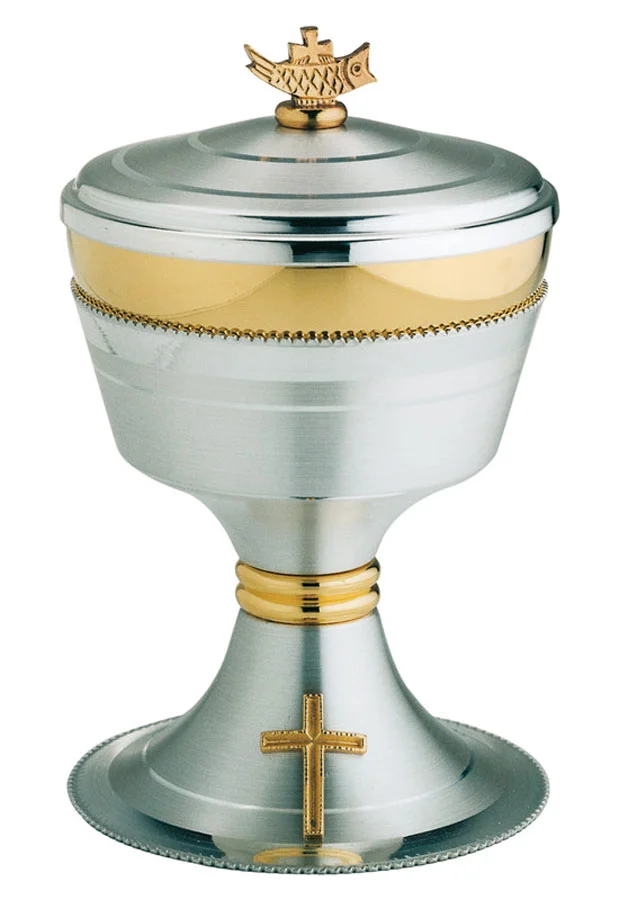 Ciborium chiselled