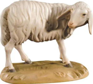 Cordero mirando atras (con base)