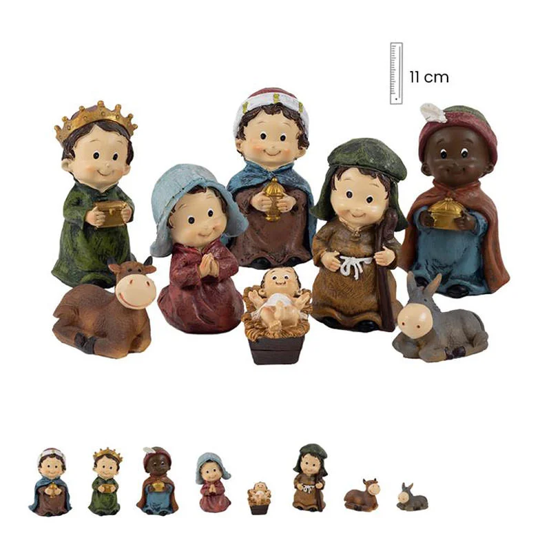 Children’s nativity, 8 pieces