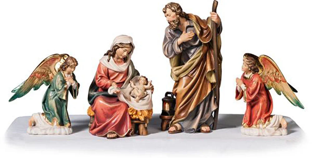 Complet Nativity with stable (5 sculptures)
