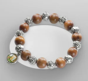 Brazalete Religioso, varios motivos. Madera y Metal. Elástico