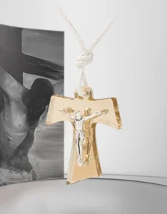 Plexiglas cross. Blister.