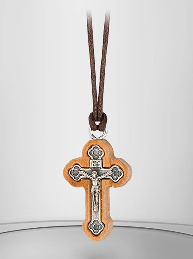 Cruz en madera de olivo y metal