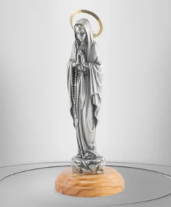 Virgen de Lourdes. Metal