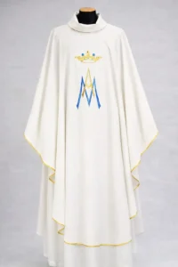 Casulla mariana con bordado